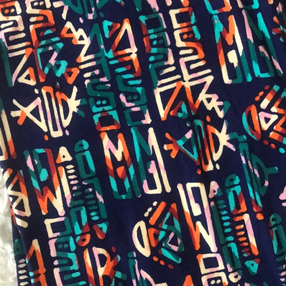 Lularoe TC LEGGINGS - Picture 2 of 2